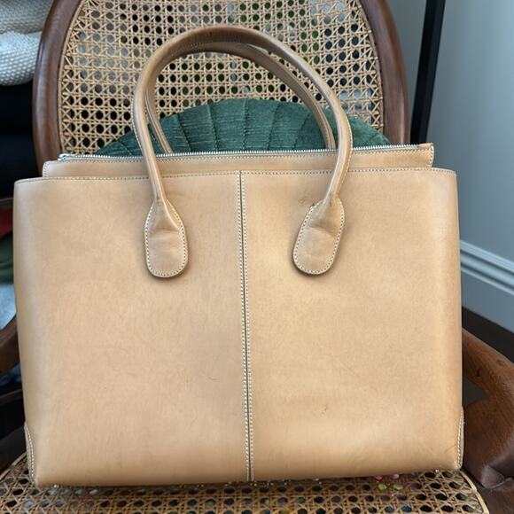 Vintage 90s Tod’s Tan Di Bag Top Handle Zip Closure Tote Purse - Picture 2 of 10
